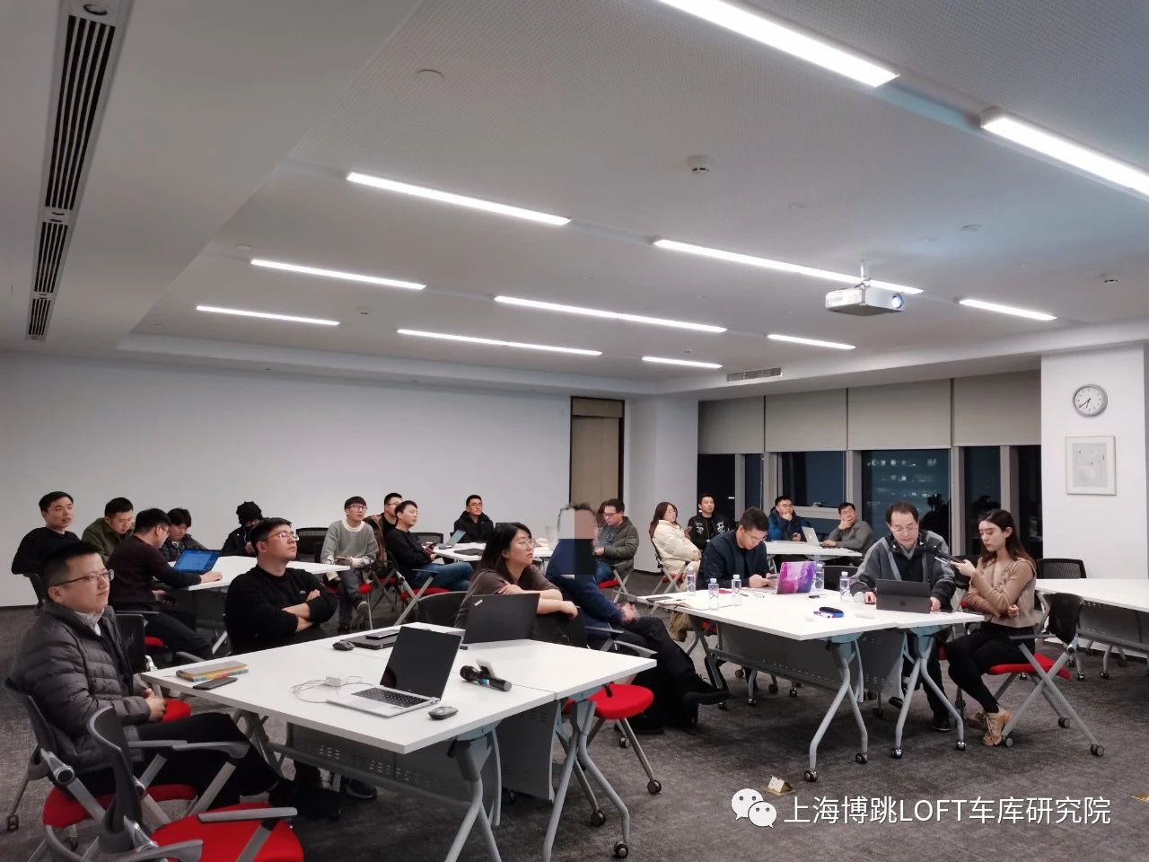 琼海杭州LOFT车库专题会